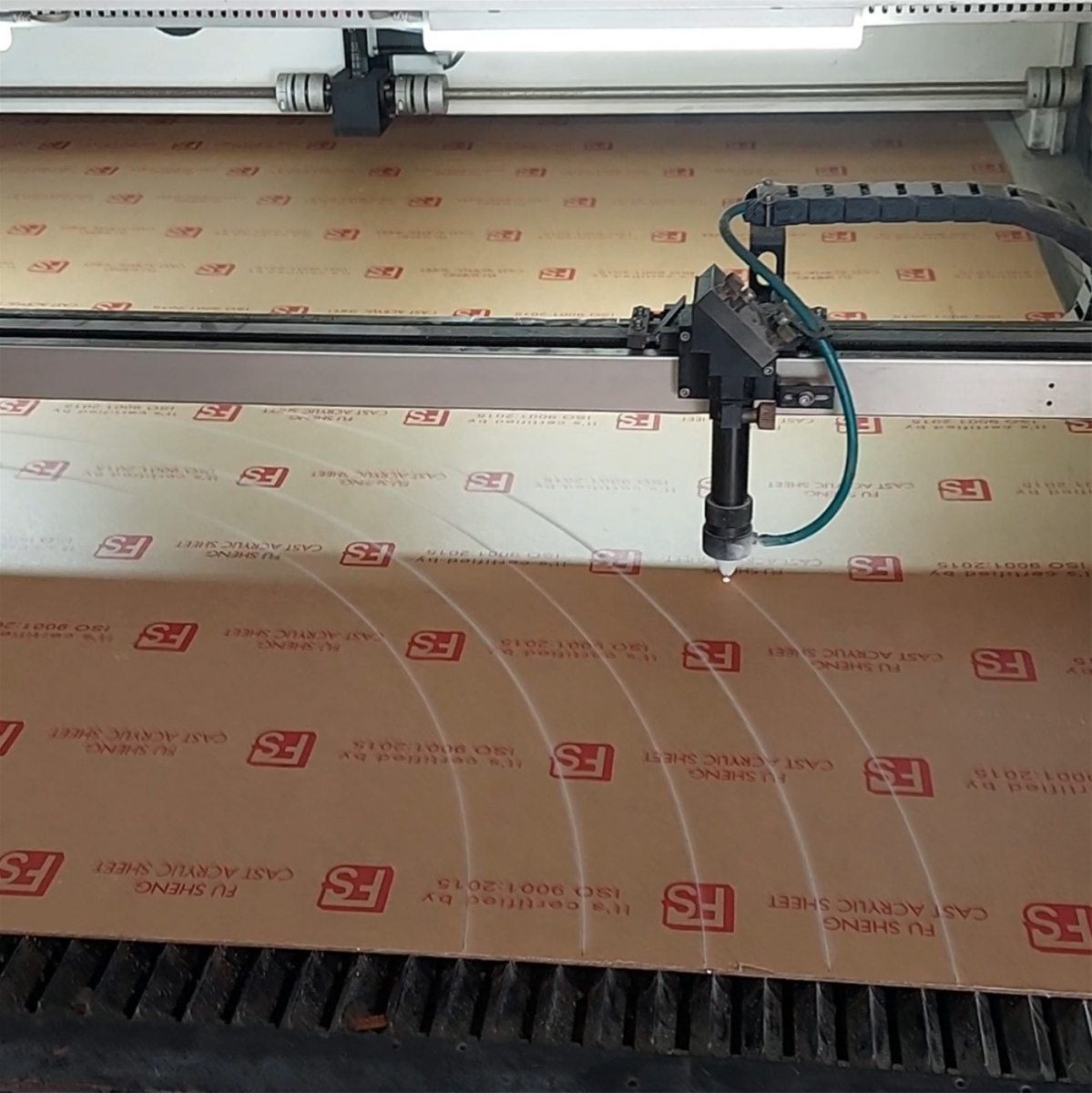 CẮT KHẮC LASER CNC TẠI PHÚ MỸ BRVT